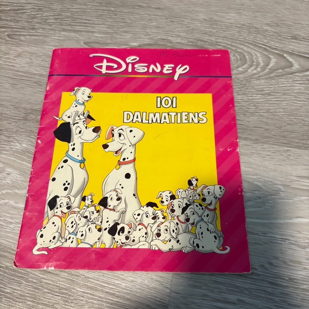 Vintage Disney 101 Dalmatians Book | in FRENCH